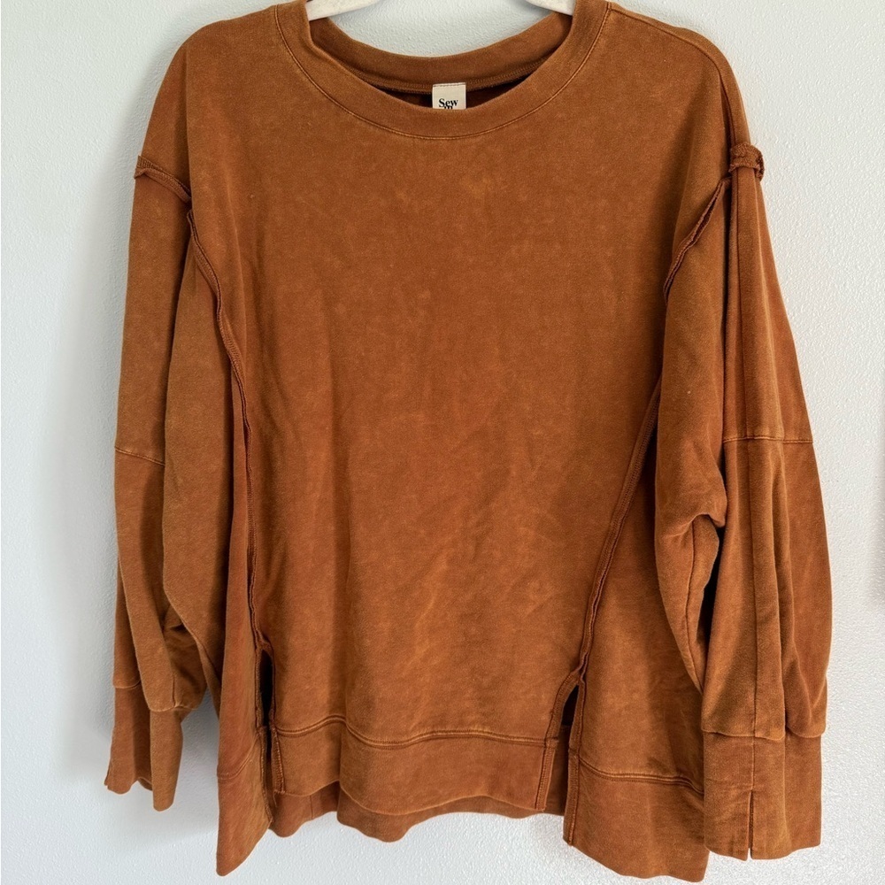 Sew In Love Women’s Long Sleeve Sweater Rust Orange Top Size Small